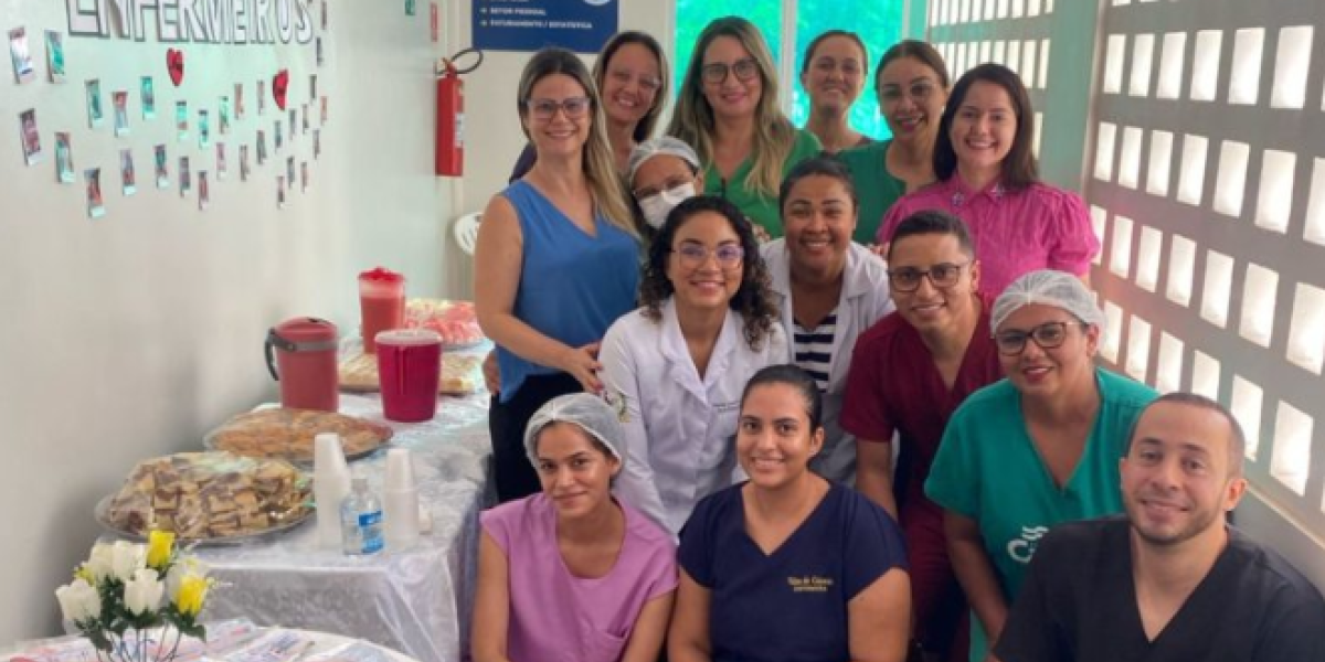 Profissionais da enfermagem são homenageados pela Maternidade Carmosina Coutinho