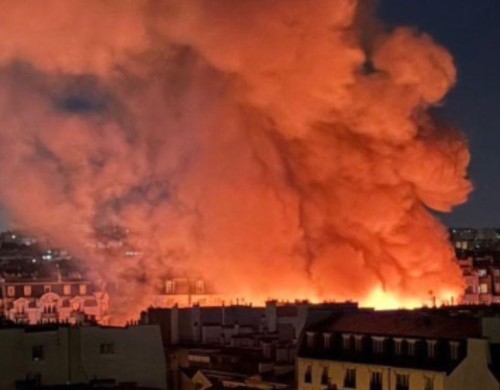 Mais de 100 mil protestam em Paris contra aumento do custo de vida