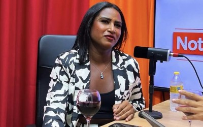     Vi Marinho fala sobre carreira, vida pessoal e temas adultos em entrevista ao Podcast Notícia do Estado