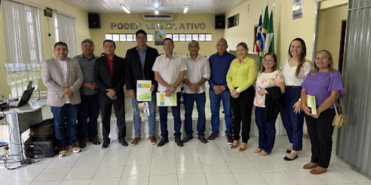 Prefeito Ferdinando e vereadores valorizam educação ao aprovarem aumento salarial para o ano de 2023