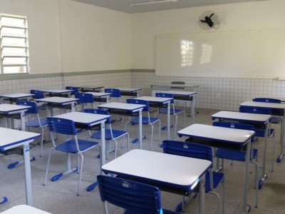 Mais 79 municípios iniciam matrícula para 1º ano do ensino médio em fevereiro