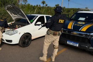 Operação da PRF recupera veículos roubados e reforça combate ao crime em Caxias
