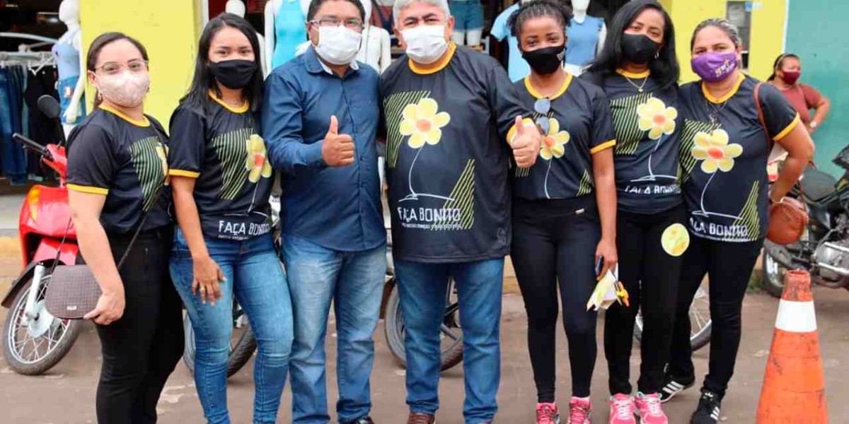 Prefeito de Codó Dr. Zé Francisco e primeira dama Irene participam de blitz educativa em alusão ao dia 18 de maio