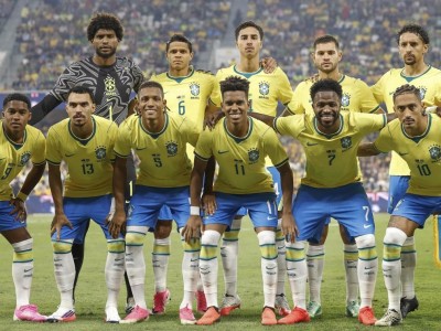 Seleção Brasileira empata no último lance com Austrália em primeiro amistoso após Copa do Mundo