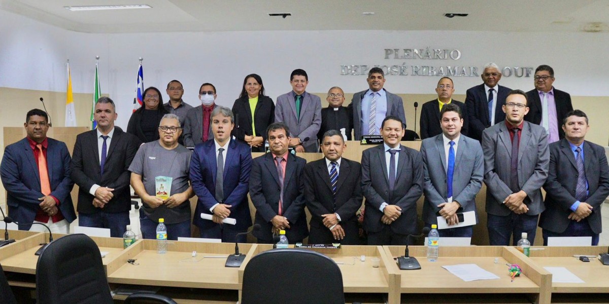 Câmara de Timon aprova título de cidadania ao padre Raimundo Luzia