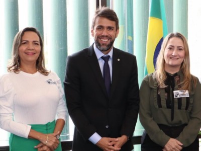 Prefeita Suane Dias e deputado federal Pedro Lucas, se reúnem e discutem demandas para  Gonçalves Dias 