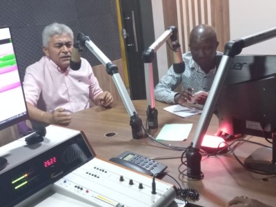“Eu passo por cima de trator”, disse o prefeito Zé Francisco 
