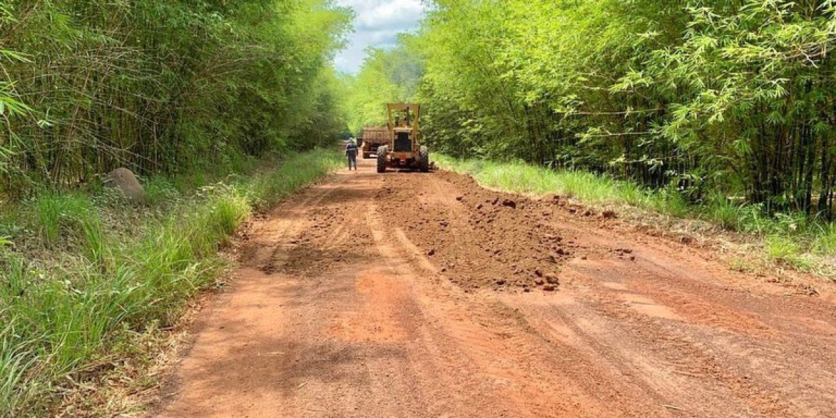 Prefeitura municipal de Coelho Neto, segue realizando pavimentação nas estradas vicinais da zona rural 