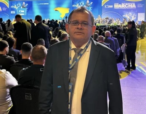 Prefeito Juvenal Silva participa da Marcha dos Municípios em Brasília em busca de melhorias para Parnarama
