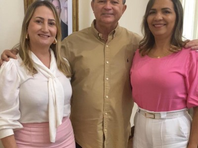 Prefeita e vice-prefeita de Gonçalves Dias se reúnem com o governador e consegue autorização para realizar diversas obras no município