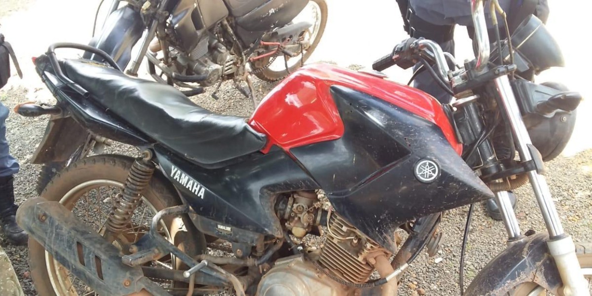 Polícia Militar recupera motocicleta roubada durante Operação Bairro Seguro em São João do Sóter