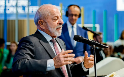 Lula nega "turbulência" e diz que encara eleições como algo "tranquilo"