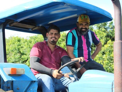 Prefeitura e SENAI iniciam aulas do curso de operador de trator de pneus no povoado Santa Luzia, em Matões 