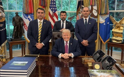 Trump visa o uso do caso Flávio Bolsonaro para mobilizar republicanos nos EUA