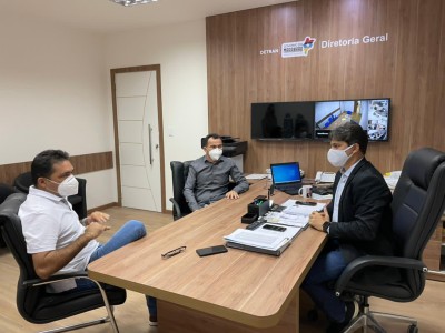 Prefeito de Gonçalves Dias se reúne com diretor geral do Detran Maranhão para discutir projetos 