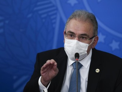 Fiocruz começa a produzir insumo de vacinas em agosto, diz Queiroga