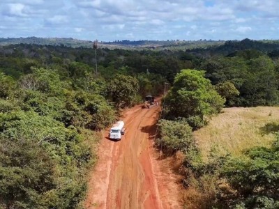 Obras em estrada vicinal ampliam acesso e beneficiam comunidades rurais de Parnarama
