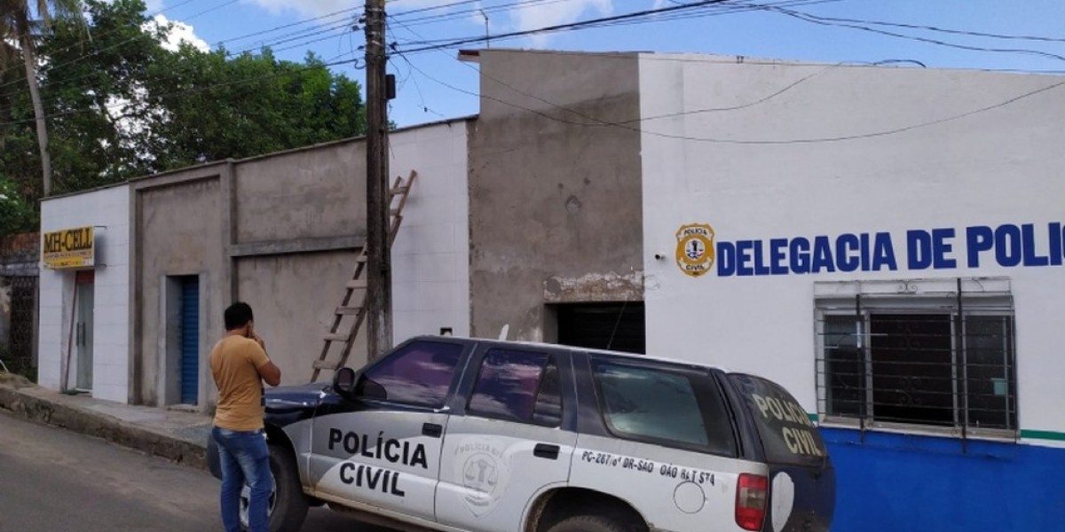 Homem é preso após furtar energia elétrica de delegacia no MA