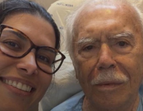 José Sarney deixa UTI após cirurgia abdominal