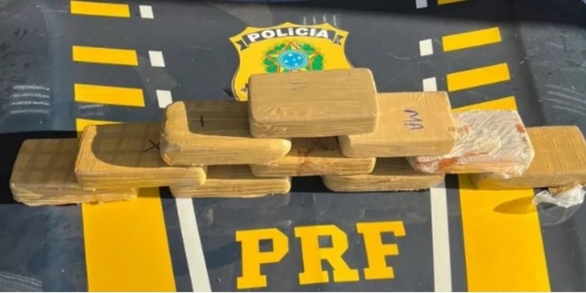 PRF apreende carga de cocaína avaliada em R$ 1,2 milhão dentro de um ônibus em Açailândia