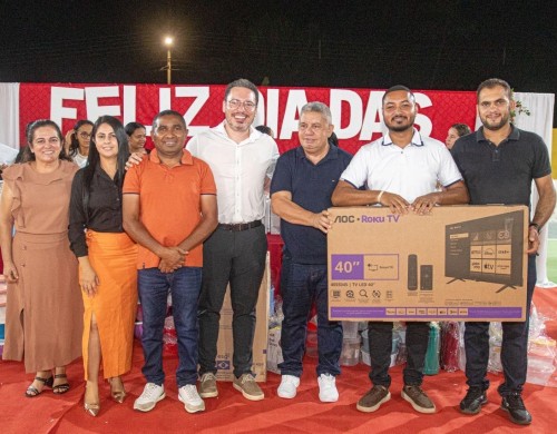 Prefeitura de Senador Alexandre Costa realiza Festa das Mães com show de prêmios e homenagens