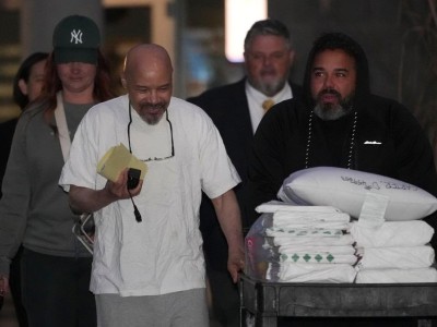 Homem é libertado após passar quatro décadas no corredor da morte nos Estados Unidos