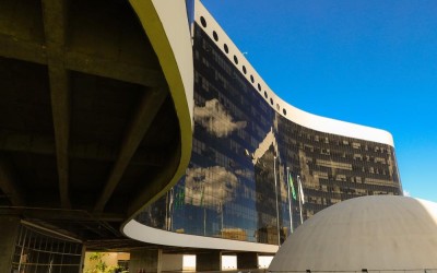 Disputas judiciais marcam reta final da campanha presidencial