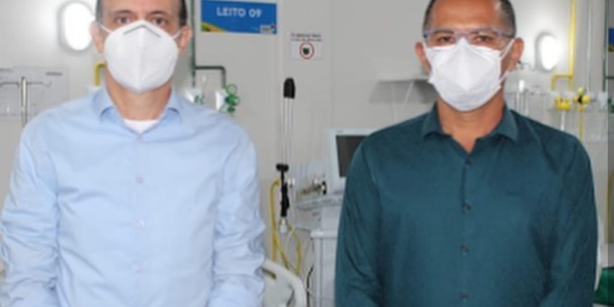 Vereador acompanha entrega de novos leitos para Covid-19 em Caxias 