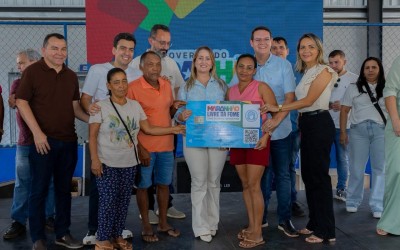 Prefeitura de Gonçalves Dias realiza entrega dos cartões do programa Maranhão Livre da Fome
