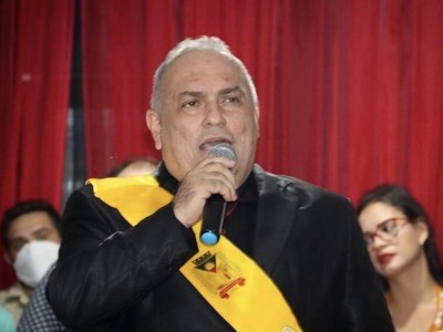 Prefeito Kedson Lima é investigado por nepotismo após nomear parente como secretário adjunto