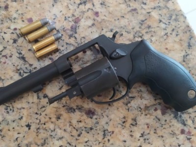 Homem é preso após atirar em policiais no Residencial Vila Paraíso