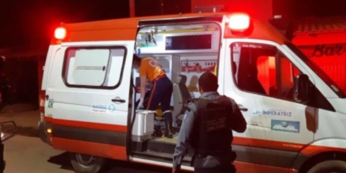 Adolescente é esfaqueada pelo ex-namorado ao sair de academia em Imperatriz