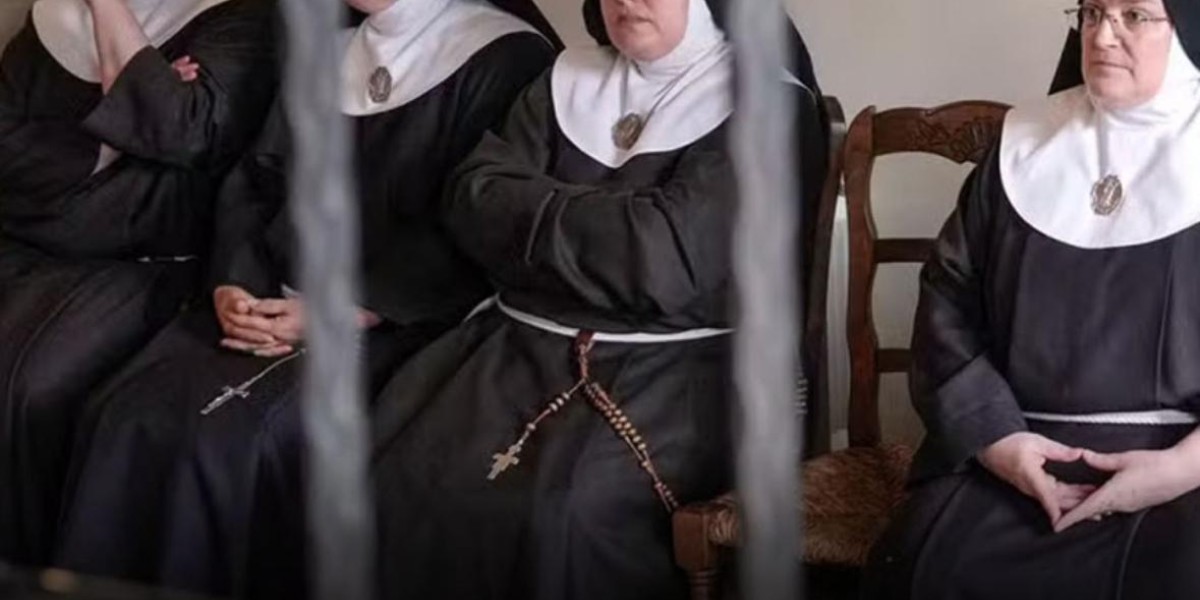 Freiras espanholas são presas suspeitas de venderem artefatos da Igreja