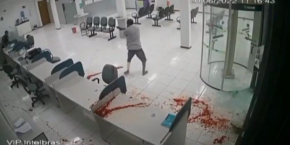 Segurança mata bandido que tentou assaltar agência do Sicoob em São Mateus