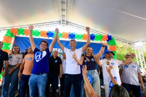 Fufuca participa de ato político em Matões e pede voto para Juscelino Filho