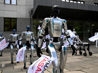 Avanço da inteligência artificial amplia debates sobre segurança e controle da tecnologia