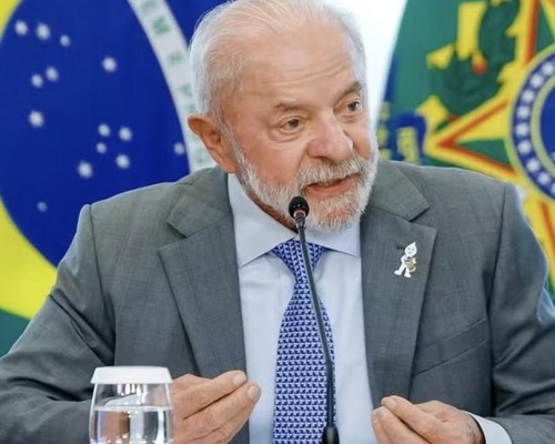 Brasil inicia processo de reciprocidade comercial contra tarifas dos EUA