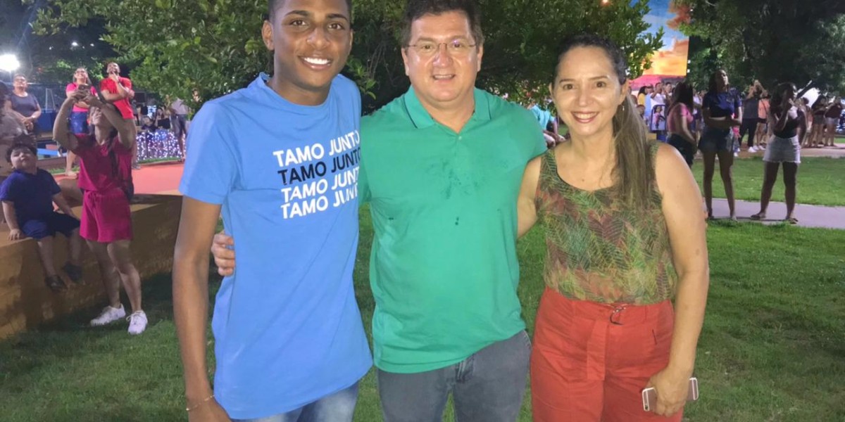 Vini Jansen cumpre agenda em Pedreiras e Participa de inauguração natalina ao lado Secretário Simplicio Araújo