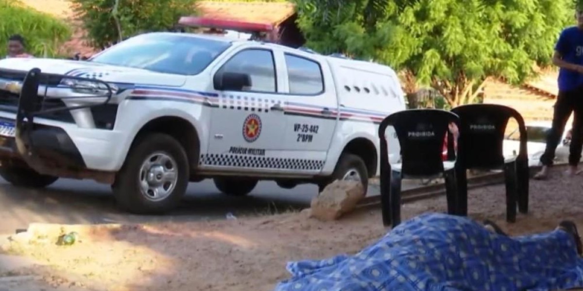 Homem é morto a tiros em bar no bairro Trizidela, em Caxias