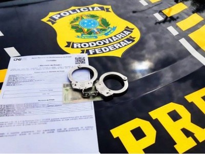 PRF cumpre mandado de prisão contra motorista em Caxias