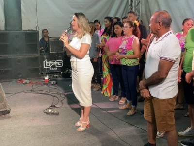 Prefeitura de São João do Sóter realiza primeira noite de carnaval no corredor da folia 