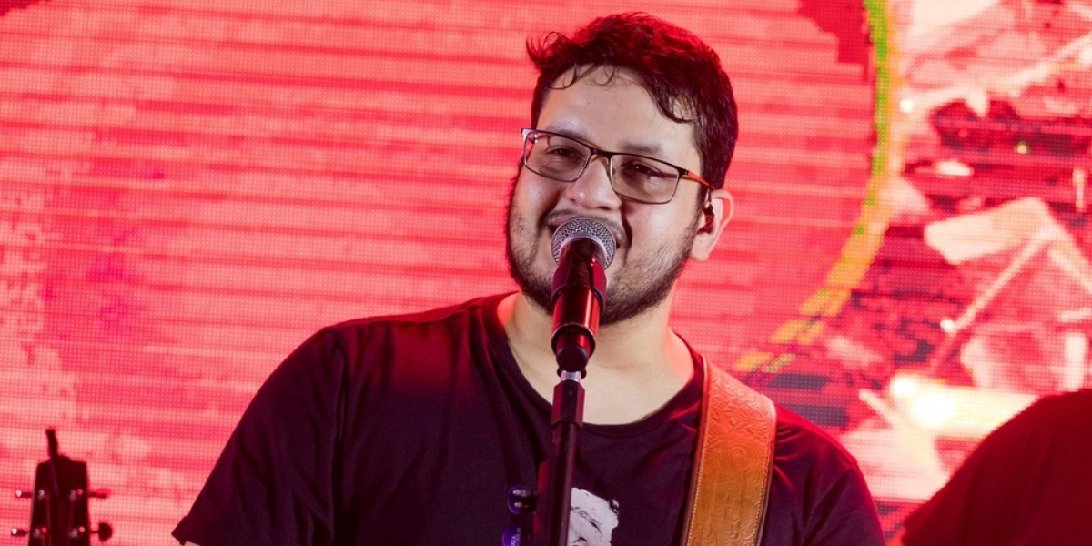 Cantor maranhense Maurílio morre aos 28 anos em hospital de Goiânia