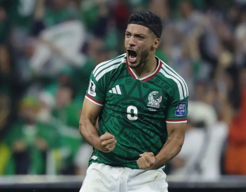 México derrota Equador, avança às oitavas e quebra jejum de 40 anos