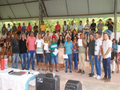 Prefeitura e Titula Brasil entregam mais de 200 CCUs para a comunidade do Povoado Bacabinha