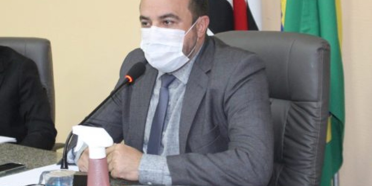 Teódulo Aragão emite nota e mostra pedido de afastamento do cargo que ocupava na Prefeitura protocolado antes de assumir mandato como vereador