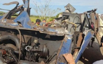 Bandidos explodem carro-forte na zona rural de Bacabal 