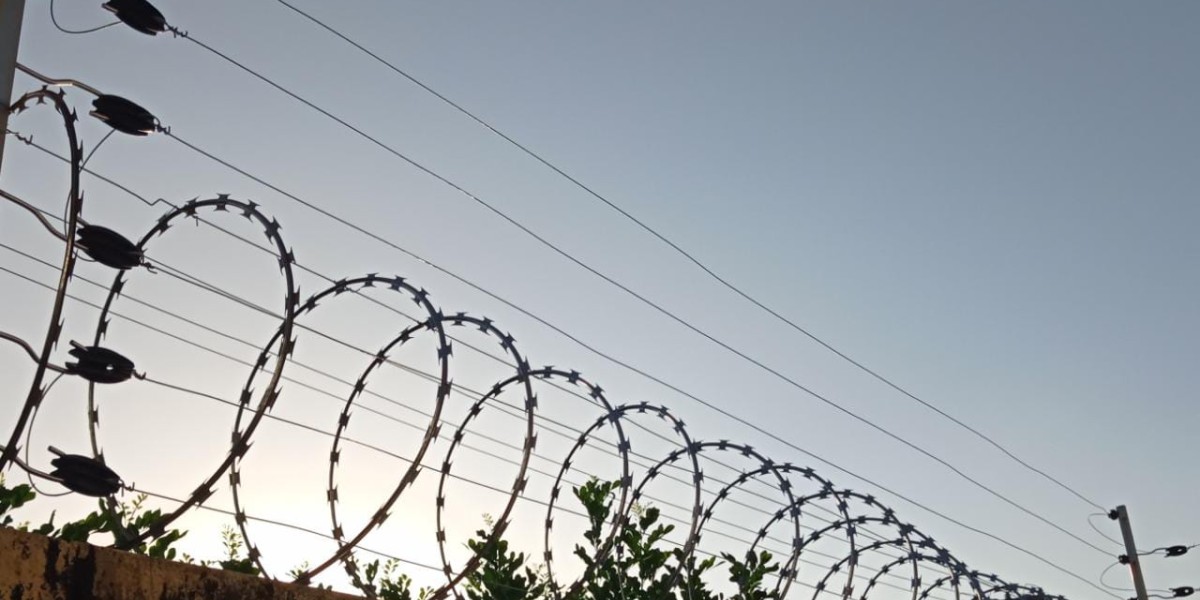 Segurança com energia: saiba como utilizar e instalar corretamente as cercas elétricas  