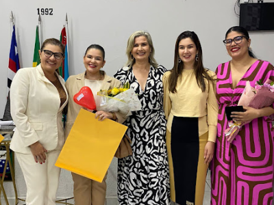 Cynthia Lucena participa de sessão solene em comemoração ao Mês da Mulher na Câmara de Caxias
