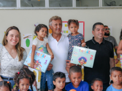 Prefeitura de Matões entrega livros para a Creche Infantil Lúcia Pereira de Aguia