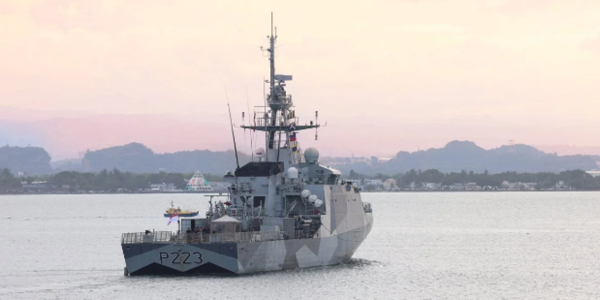 Navio de guerra do Reino Unido chegará ao Brasil na próxima semana